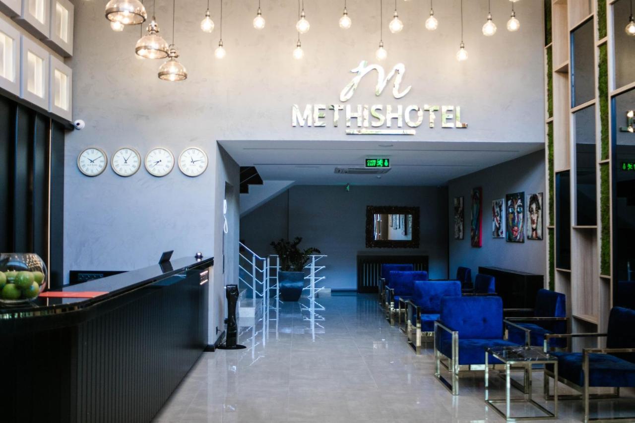 Methishotel Karsiyaka  Extérieur photo