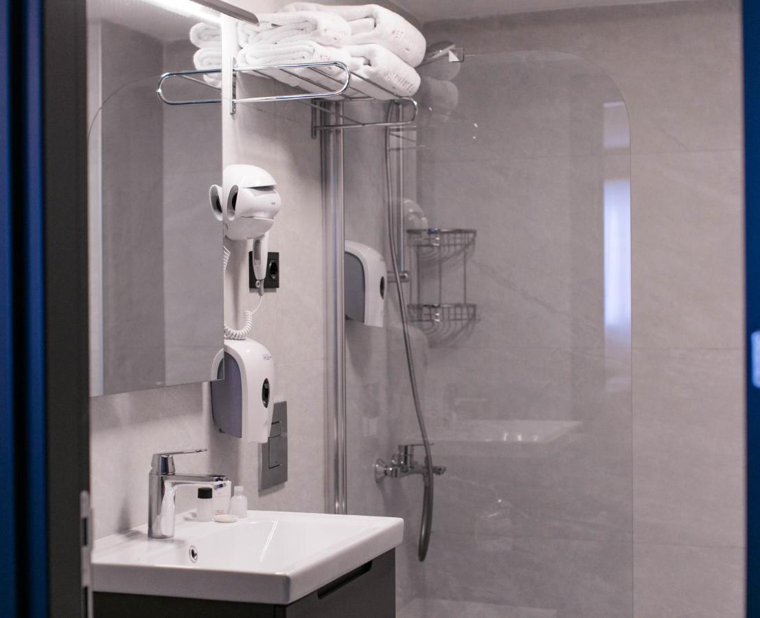Methishotel Karsiyaka  Extérieur photo