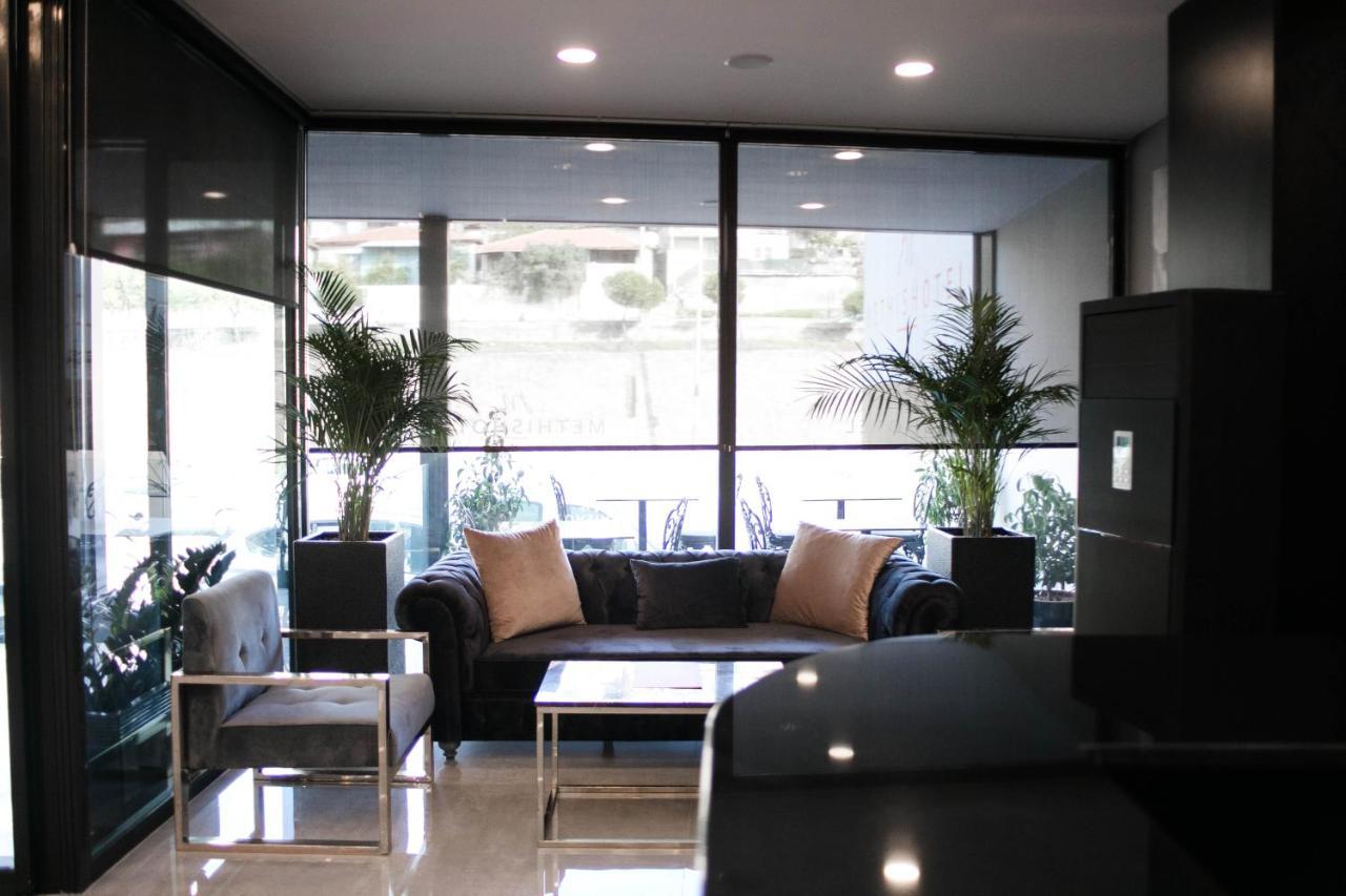 Methishotel Karsiyaka  Extérieur photo